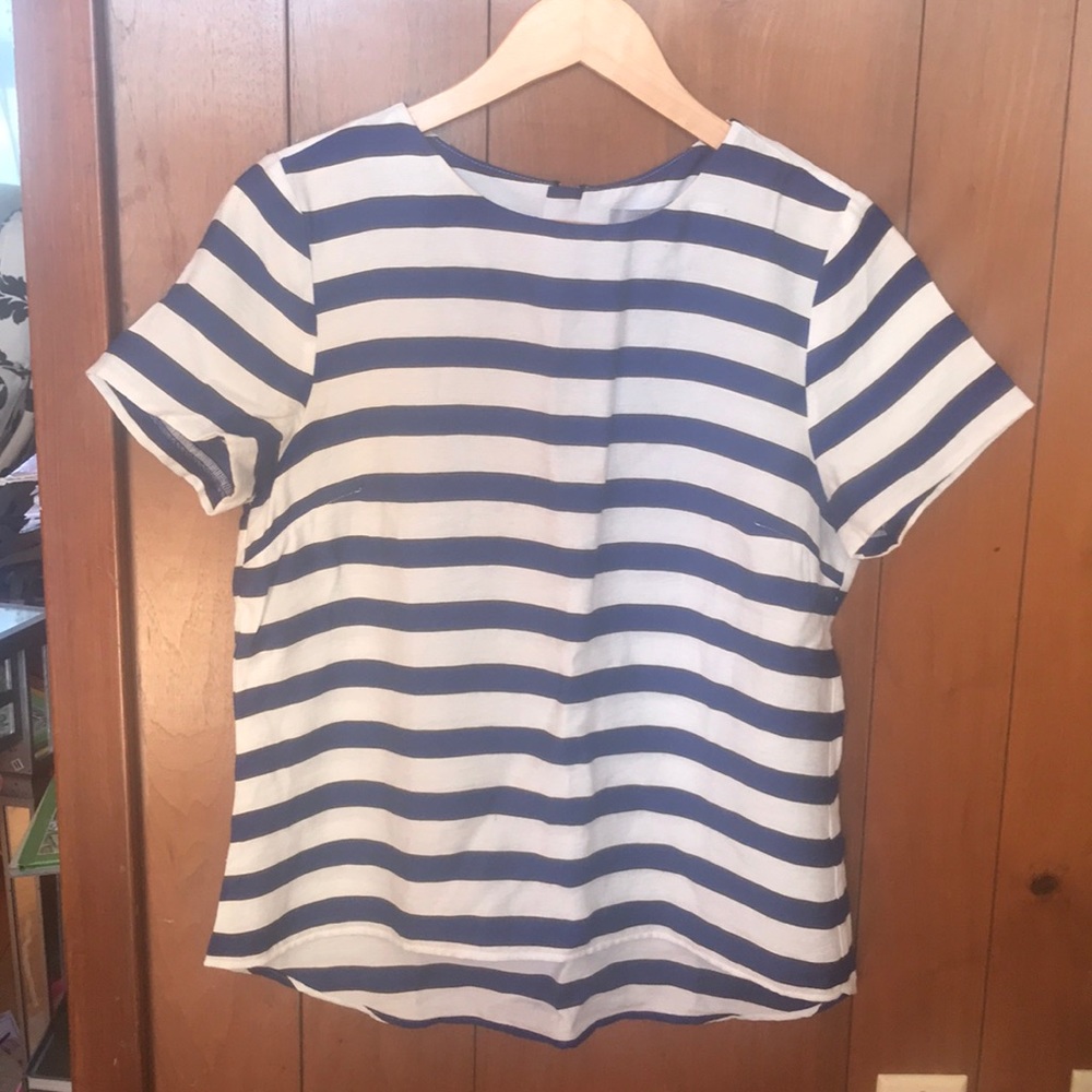H&M linen striped shirt sleeve